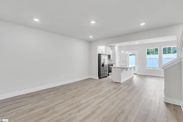 117 Cobden Court, Simpsonville, SC 29681