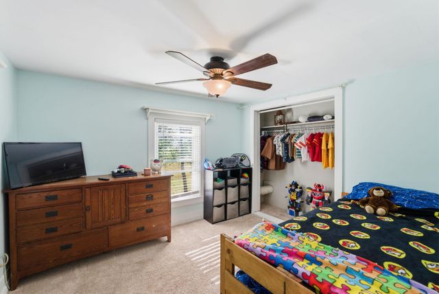 1625 E 60th Ave N, Belle Plaine, KS 67013