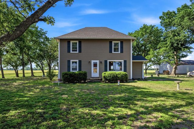 1625 E 60th Ave N, Belle Plaine, KS 67013