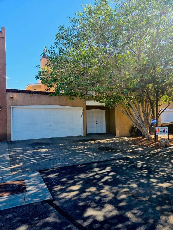 6312 Saint Josephs Avenue NW, Albuquerque, NM 87120