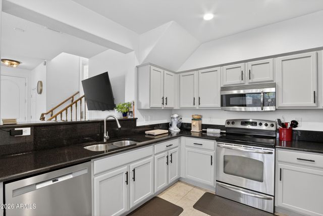 25933 N 53RD Drive, Phoenix, AZ 85083