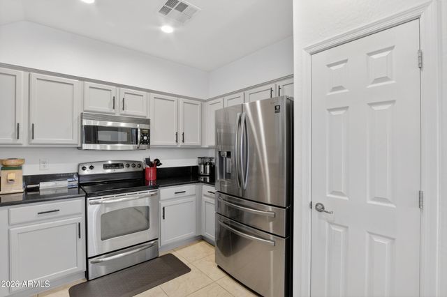 25933 N 53RD Drive, Phoenix, AZ 85083
