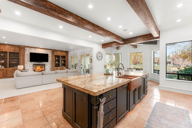 1222 S Lake Pointe Way, Eagle, ID 83616