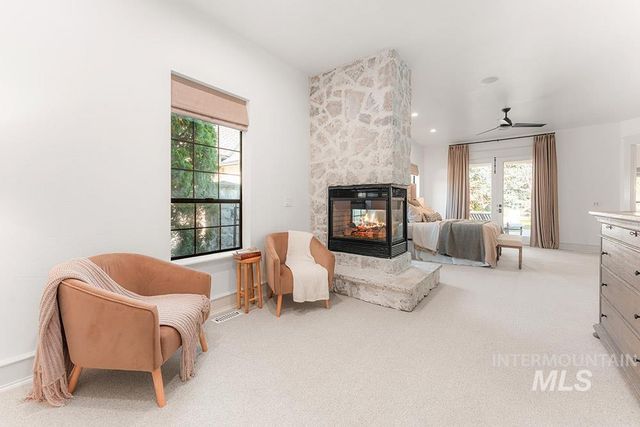 1222 S Lake Pointe Way, Eagle, ID 83616