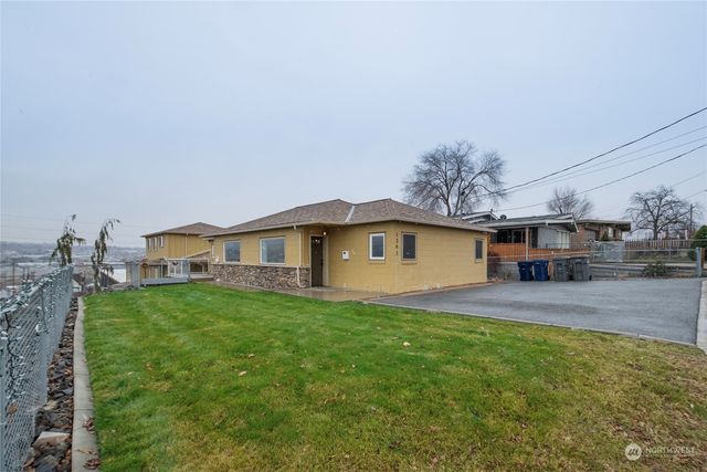 1201 Monitor Avenue, Wenatchee, WA 98801