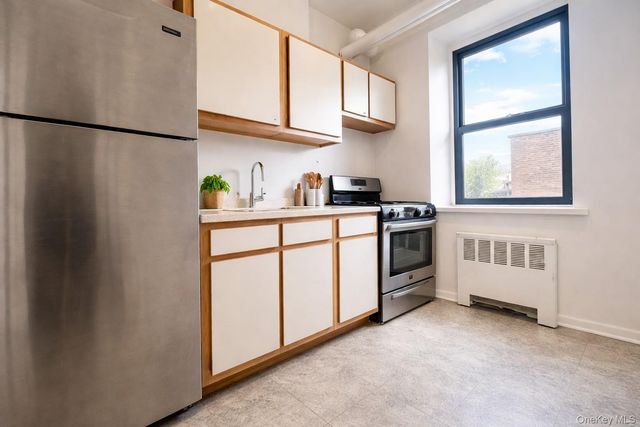 10 Franklin Avenue 2MEF, White Plains, NY 10601