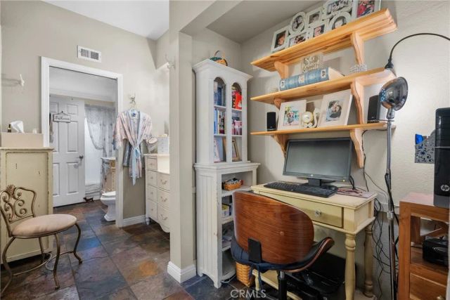 24029 Arroyo Park Drive 7, Valencia, CA 91355