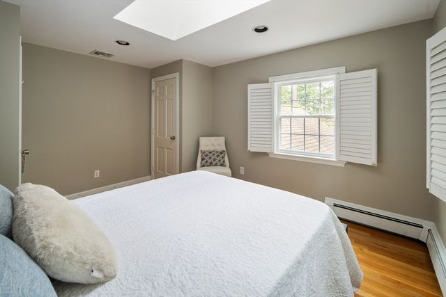 18 Saddle Ridge Rd, Dover, MA 02030
