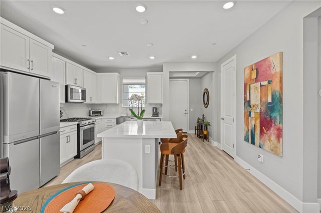 72 Crimson Cactus Avenue, Henderson, NV 89011
