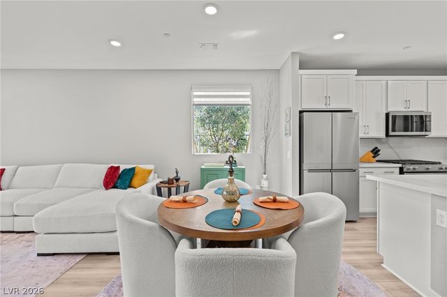72 Crimson Cactus Avenue, Henderson, NV 89011