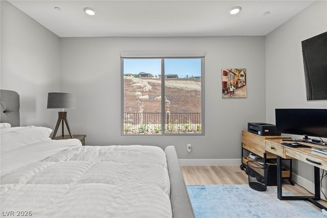 72 Crimson Cactus Avenue, Henderson, NV 89011