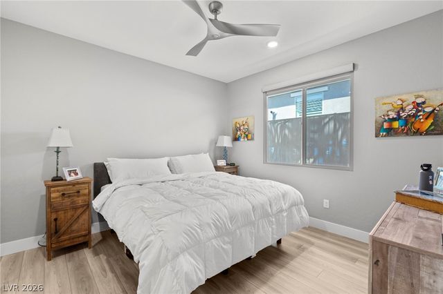 72 Crimson Cactus Avenue, Henderson, NV 89011