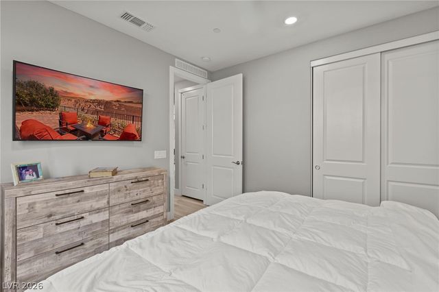 72 Crimson Cactus Avenue, Henderson, NV 89011