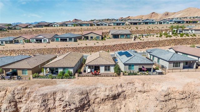 72 Crimson Cactus Avenue, Henderson, NV 89011