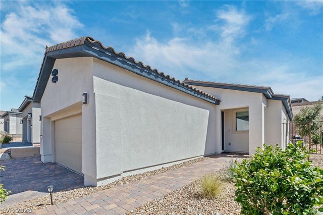 72 Crimson Cactus Avenue, Henderson, NV 89011