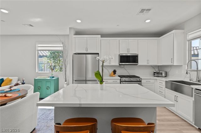 72 Crimson Cactus Avenue, Henderson, NV 89011