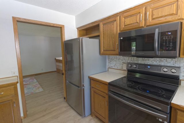 2912 9th Avenue, Anoka, MN 55303
