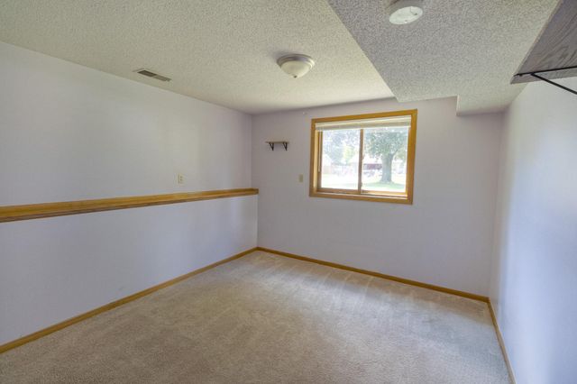 2912 9th Avenue, Anoka, MN 55303
