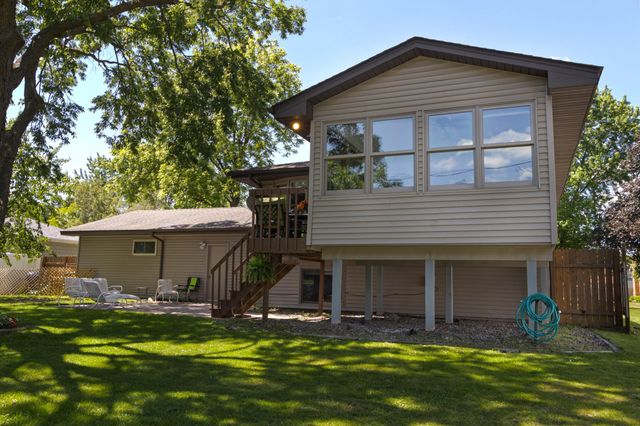2912 9th Avenue, Anoka, MN 55303