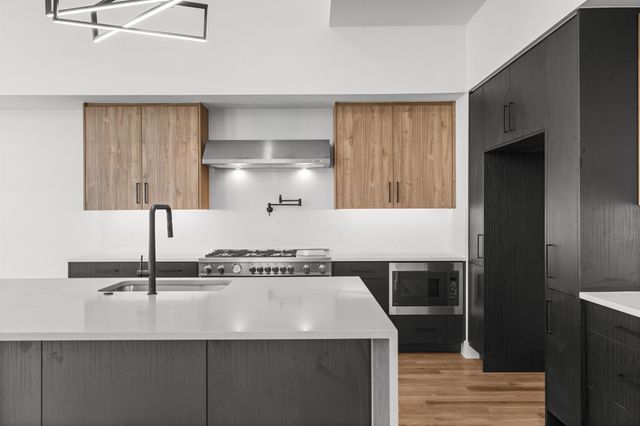 2323 N Carroll Avenue, Dallas, TX 75204