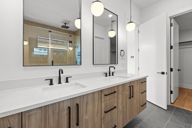 2323 N Carroll Avenue, Dallas, TX 75204