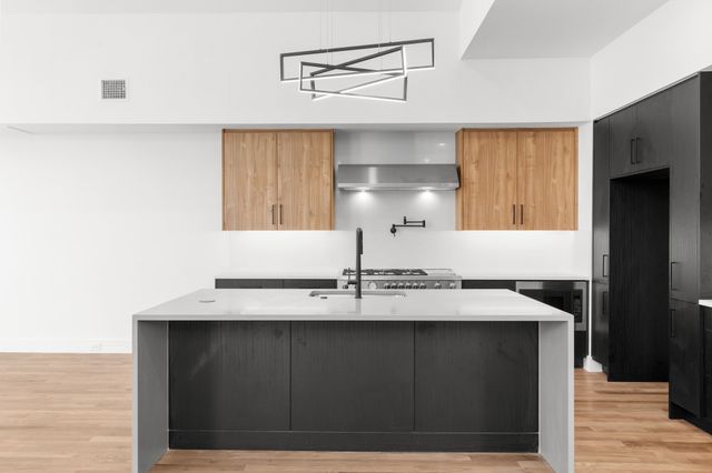 2323 N Carroll Avenue, Dallas, TX 75204