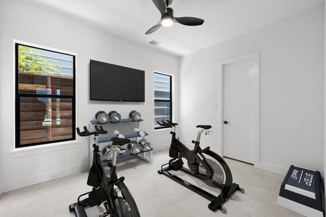 2323 N Carroll Avenue, Dallas, TX 75204