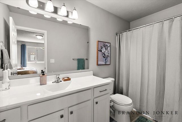 13748 Deer Creek Drive, South Haven, MI 49090