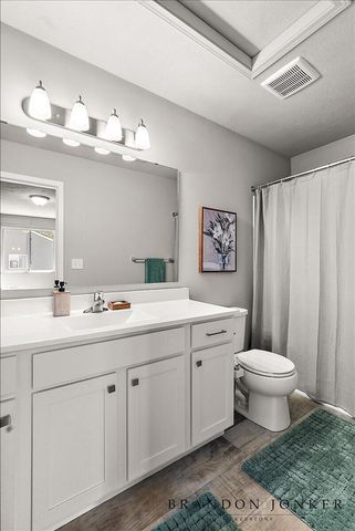 13748 Deer Creek Drive, South Haven, MI 49090