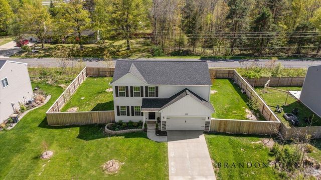 13748 Deer Creek Drive, South Haven, MI 49090
