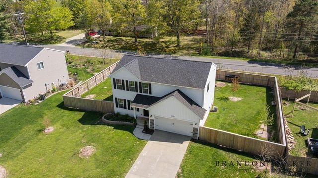 13748 Deer Creek Drive, South Haven, MI 49090