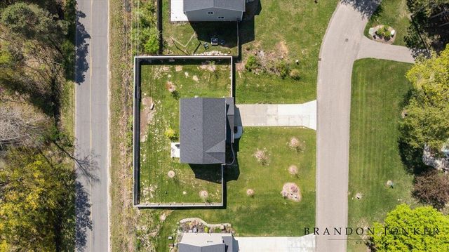 13748 Deer Creek Drive, South Haven, MI 49090