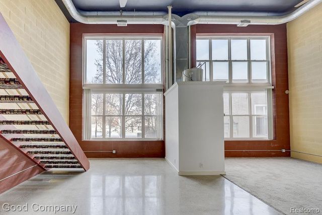 98 N Gratiot Avenue, Mt. Clemens, MI 48043