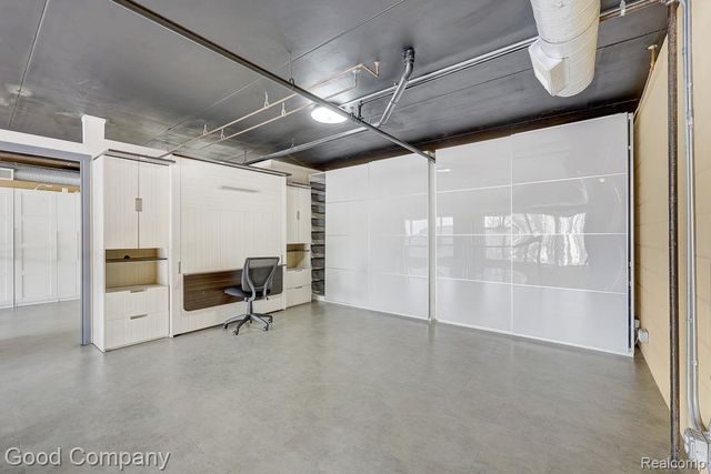 98 N Gratiot Avenue, Mt. Clemens, MI 48043