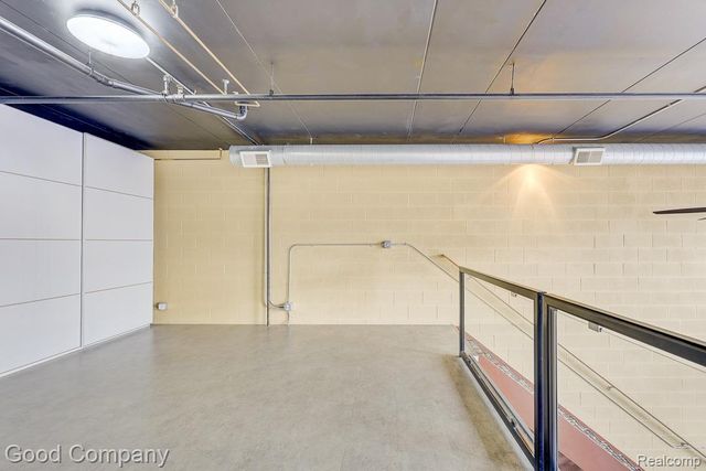 98 N Gratiot Avenue, Mt. Clemens, MI 48043