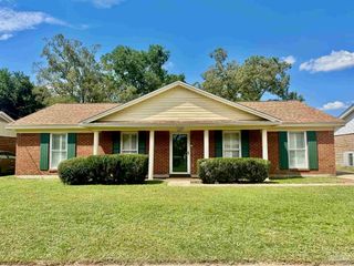 7116 Santa Barbara St, Pensacola, FL 32526