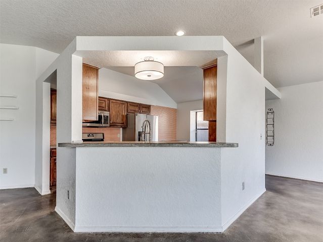 1621 Park View Place, Edmond, OK 73003