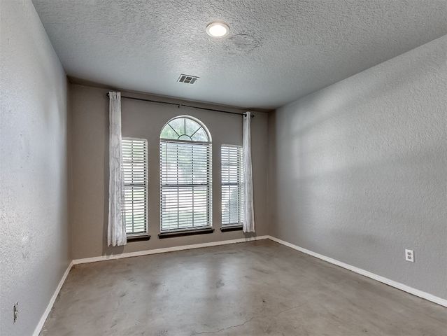 1621 Park View Place, Edmond, OK 73003