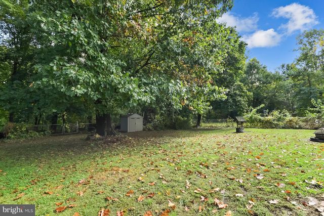 213 UNION ST, Fieldsboro, NJ 08505