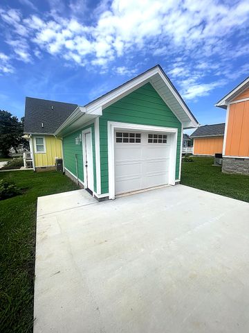 99 N Shephard St, Winchester, TN 37398