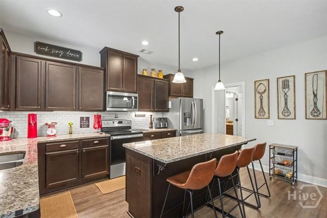 104 Annie Drive, Guyton, GA 31312