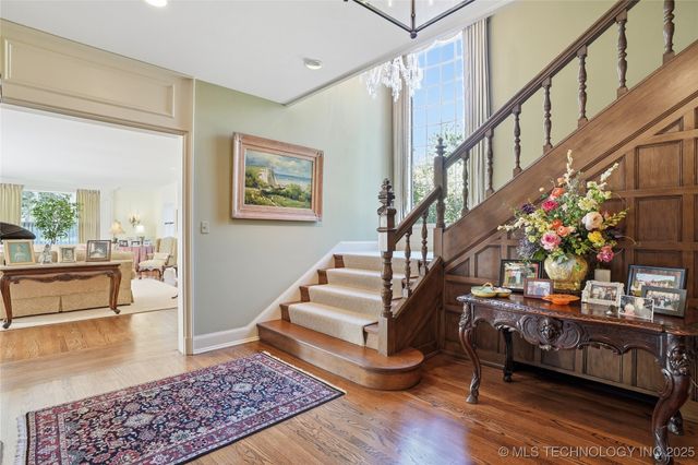 3132 COLUMBIA CIR Circle, Tulsa, OK 74105