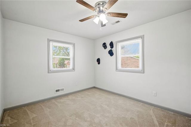 301 Waltz Farm DR, Williamsburg, VA 23185