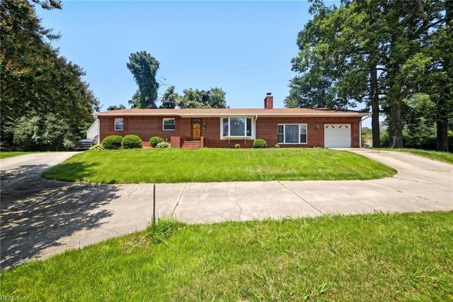 301 Waltz Farm DR, Williamsburg, VA 23185