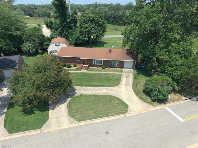 301 Waltz Farm DR, Williamsburg, VA 23185