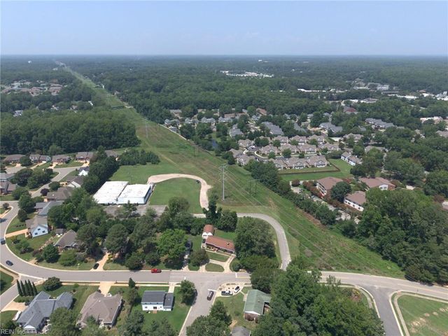 301 Waltz Farm DR, Williamsburg, VA 23185