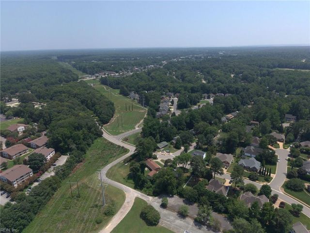 301 Waltz Farm DR, Williamsburg, VA 23185