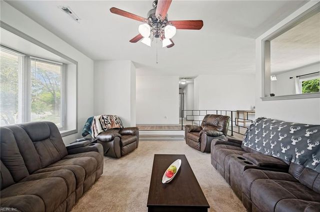 301 Waltz Farm DR, Williamsburg, VA 23185