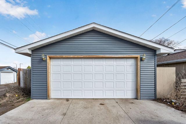 1794 Arlington Avenue E, Saint Paul, MN 55119