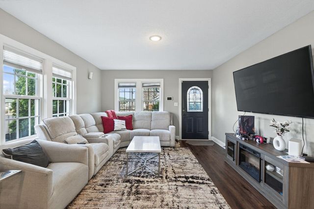 1794 Arlington Avenue E, Saint Paul, MN 55119